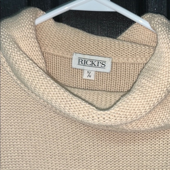 Rickis Tank - Picture 2 of 2